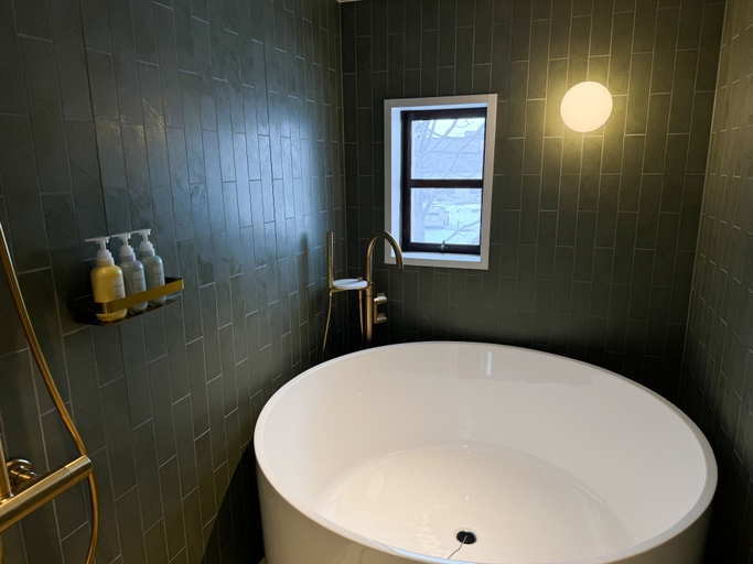 Bathroom 5, Portside Inn Hakodate, Hakodate