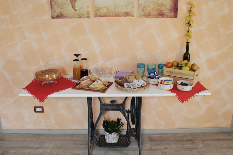 Food & Drinks