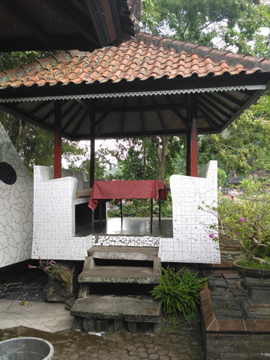 Food & Drinks 4, Dhangin Taman, Karangasem