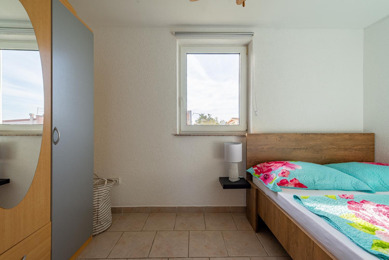 Bedroom 2, Apartments Villa Agape Vir, Vir