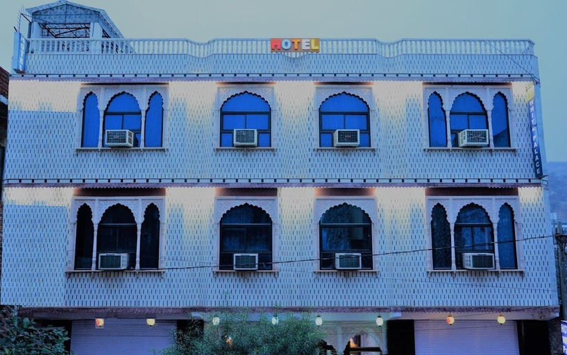Exterior & Views, Hotel White Palace, Jaipur