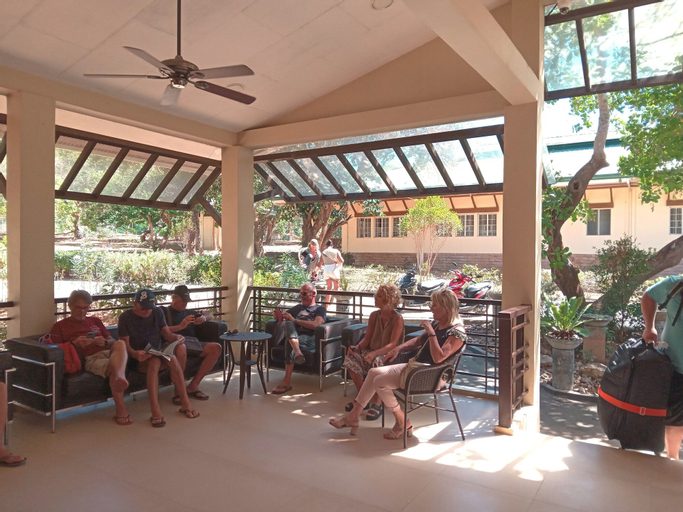 Food & Drinks, Villamarilyn Resort and Hotel, Coron