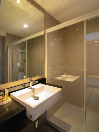 Bathroom 4, Fortune View Khong Hotel Nakhon Phanom, Muang Nakhon Phanom