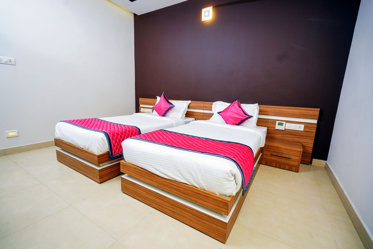 Bedroom 3, Lantern Apart Hotel, Malappuram
