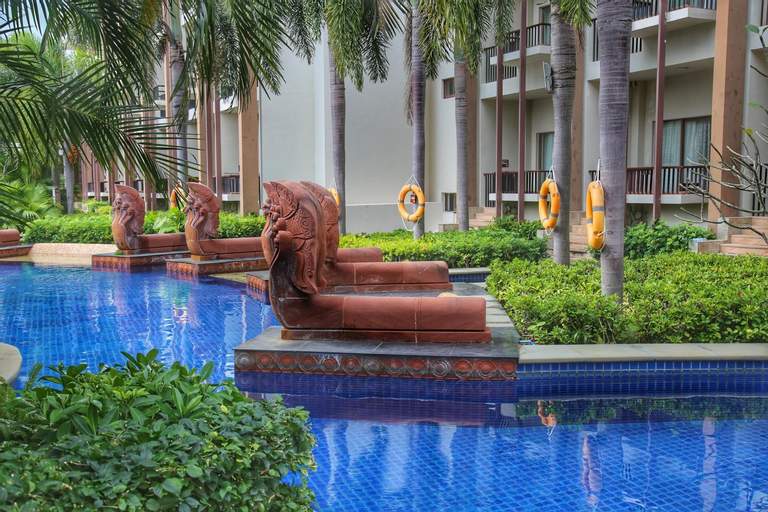 Swimming Pool 22