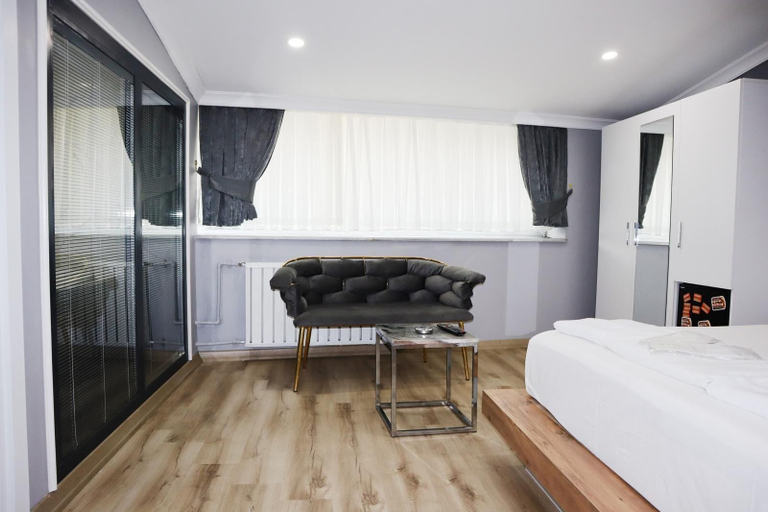 Bedroom 3, SERENITY SUIT HOTEL BAKIRKÖY, Bakırköy