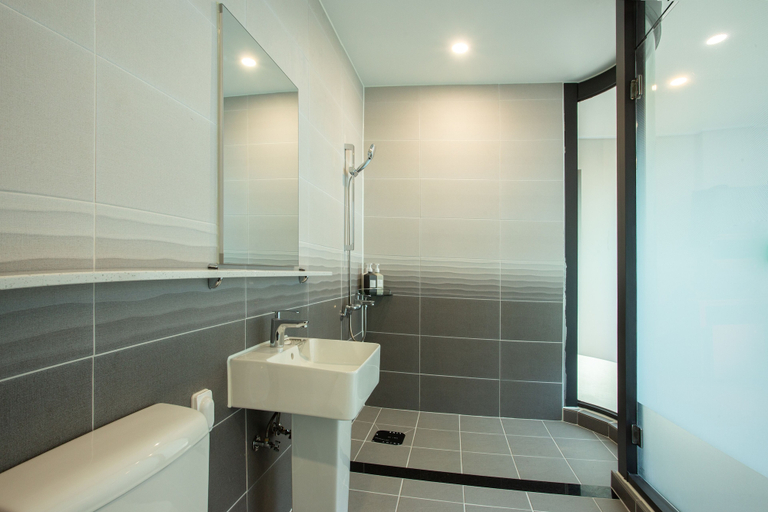 Bathroom 3, Chuncheon Hotel Gongjicheon 2nd Branch, Chuncheon