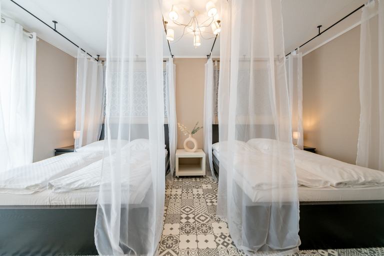 Bedroom 4, Aparthotel Alma Bonn, Bonn