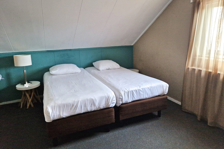 Bedroom 2, Hotel Koogerend, Texel