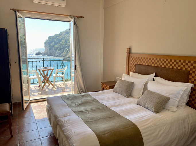 Bedroom 4, Apollon Hotel Corfu, Ionian Islands