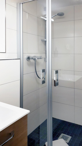 Bathroom 5