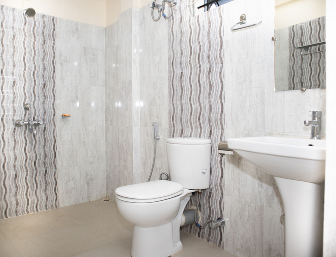Bathroom 5, TISTA KHLIEHRIAT, Jaintia Hills