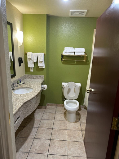 Bathroom 4, Sleep Inn & Suites at Six Flags, Bexar