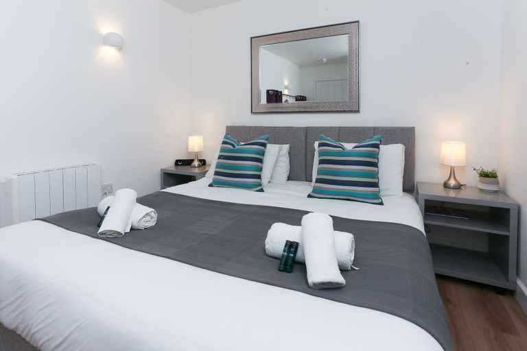 Bedroom 2, Strawberry Line, Flat 2, Somerset