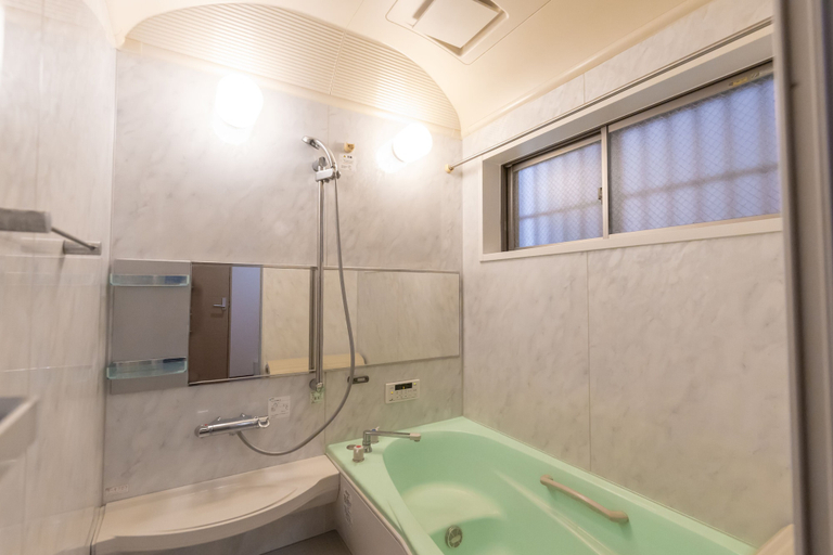 Bathroom 4, Ten-Cha House - Self-Check In Only, Osaka
