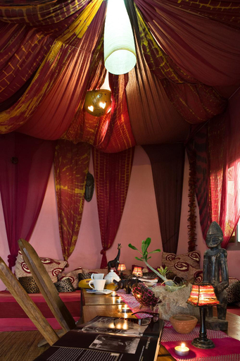 Food & Drinks 4, La Maison Abaka, Dakar