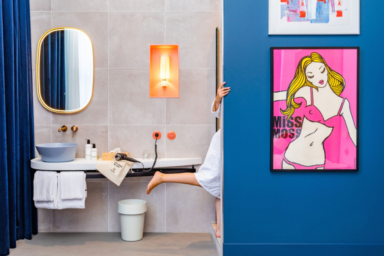 Bathroom 3, Hotel Vie Via, Leeuwarden
