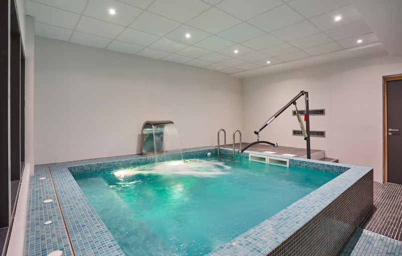 Sport & Beauty 3, Appart'hôtel Odalys City - Nîmes Arènes - Palais des Congrès, Gard