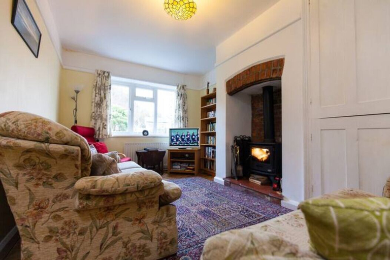 Others 5, Oak House, Powys