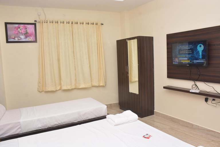 Bedroom 3, Arihanth Inn, Vellore