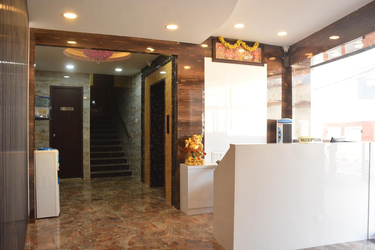 Public Area 2, Arihanth Inn, Vellore
