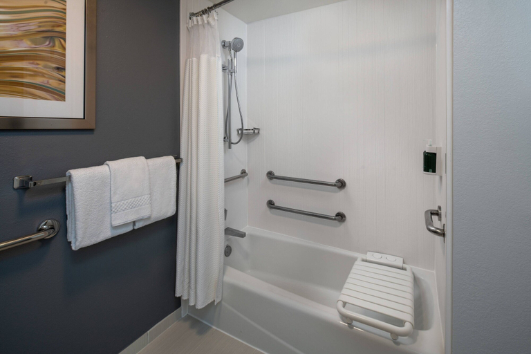 Bathroom 4, Courtyard by Marriott Memphis East/Park Avenue, Shelby