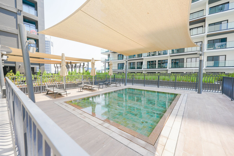Outdoor pool 5, Stylish Retreat in Business Bay, Dubai