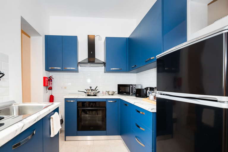 Others 4, Chic 1BR Retreat in St Julian's, St Julian's