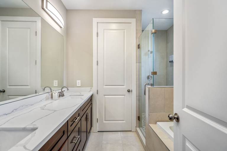 Bathroom 4, Spacious 3 Bed House near MD Anderson, Houston