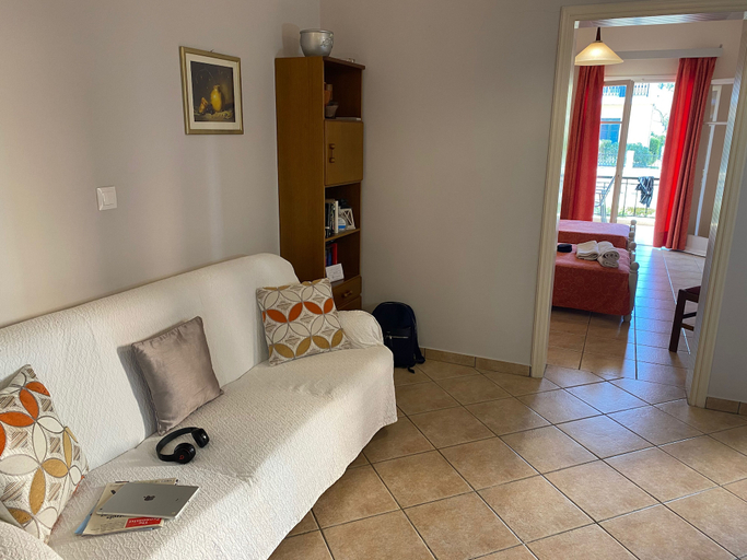 Bedroom 3, Nikos Cassiopeia Apartments, Ionian Islands