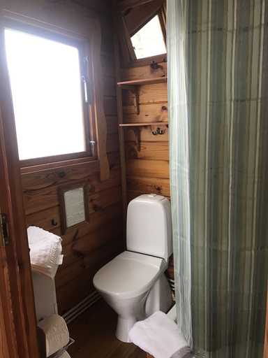Bathroom 4, Kaldbaks-kot Cottages, Reykjahreppur