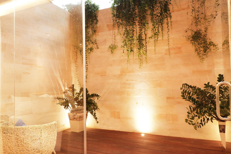 Bathroom 26