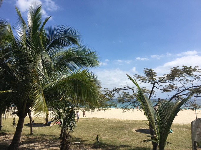 Others 3, Beachfront Villa in a beautiful and secured complex, Black River