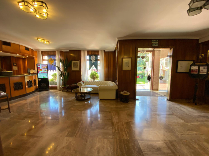 Public Area 2, Hotel El Bedel, Madrid