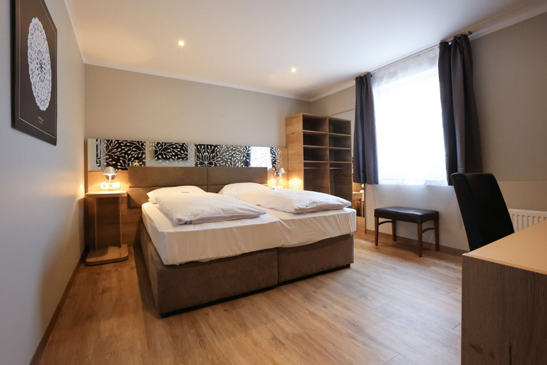 Bedroom 4, Arthotel ANA Flair, Donau-Ries