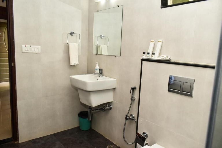 Bathroom 3, Nexstay Coffee Grove Resort, Chikmagalur