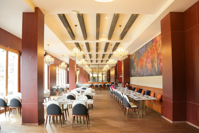 Food & Drinks 5, Hotel Kaachi Grand, Wangchang