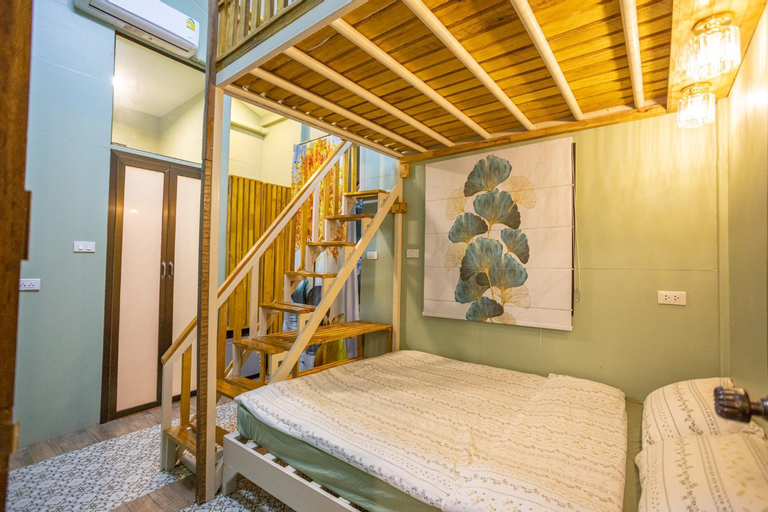 Bedroom 15