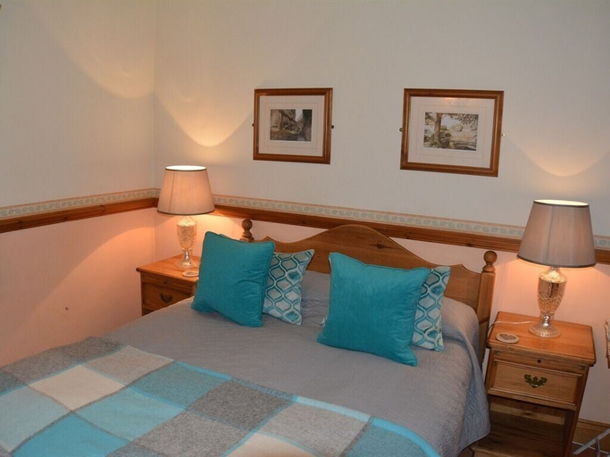 Others 4, Castle Arms Inn, North Yorkshire