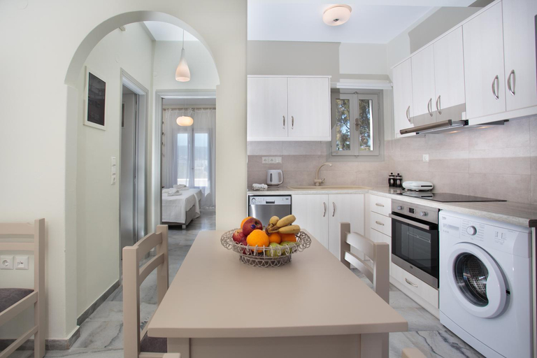 Facilities 5, Heart of Paros Apartments, South Aegean