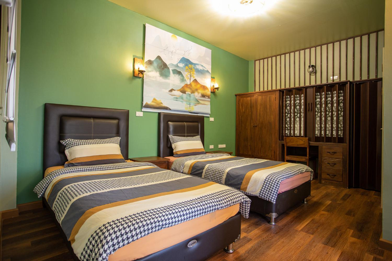 Bedroom 5