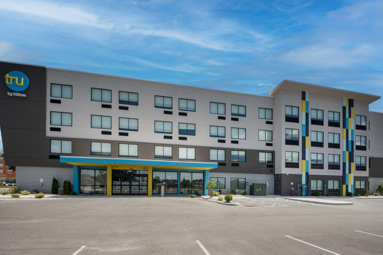 Exterior & Views 4, Tru by Hilton Warsaw, Kosciusko