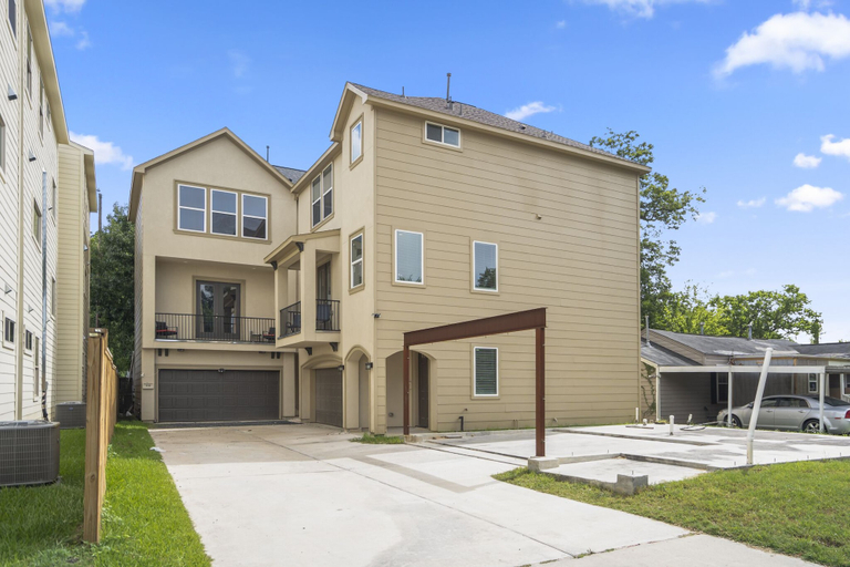 Exterior & Views 2, Spacious 3 Bed House near MD Anderson, Houston