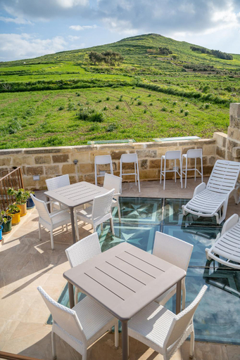 Others 3, Ta Pinu Guesthouse