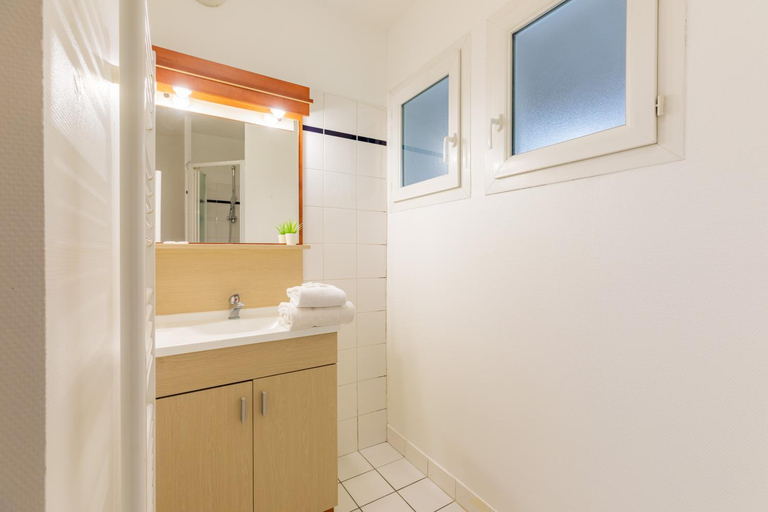 Bathroom 6