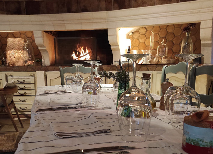 Food & Drinks 5, Hôtel du Moulin d'Aure, Bouches-du-Rhône