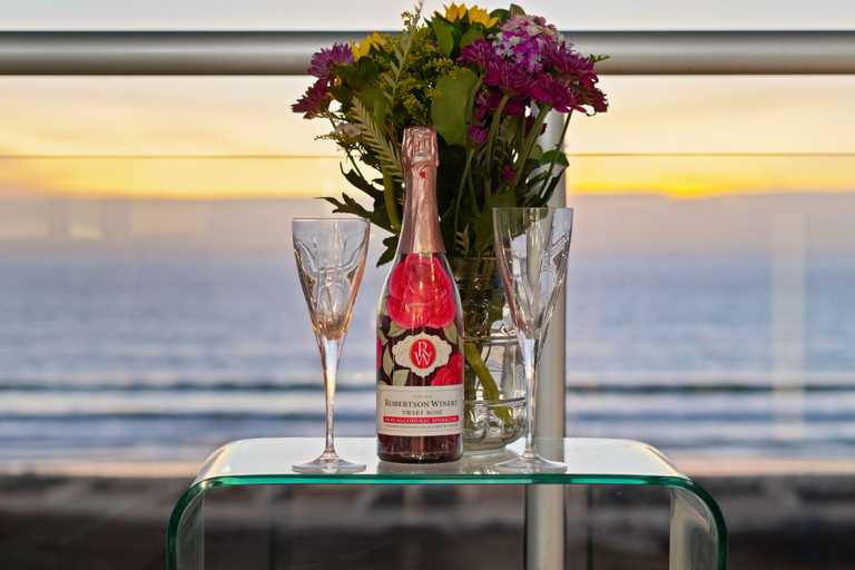 Food & Drinks, Dolphin Beach A301, City of Cape Town