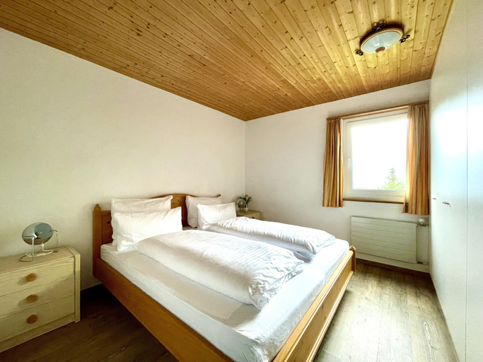 Bedroom 4, Alpenlodge Val Gronda, Surselva