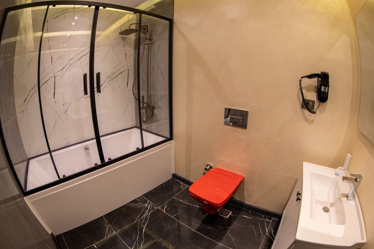 Bathroom 5, Mateo Hotel, Üsküdar