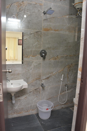 Bathroom 5